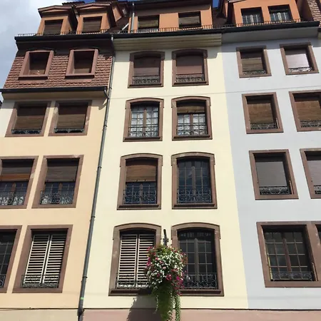 Cocoon Hypercentre Carre D'or De شقة